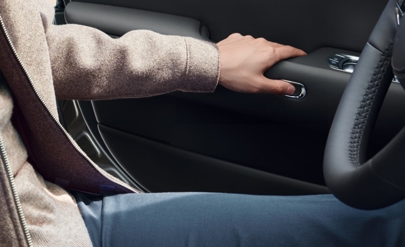 Hyundai G90, Система Easy Close
